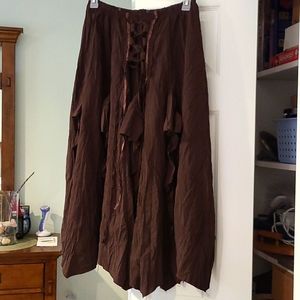Pyramid collection fall skirt